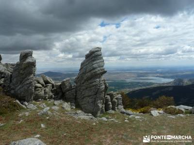 Cuerda Larga - Serie Clásica;ruta charca verde piedra escrita cenicientos valles de los pirineos